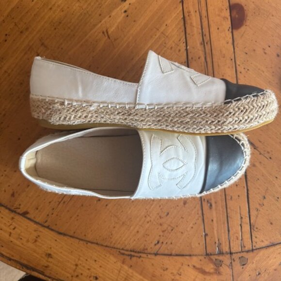 Cute Canvas White/Black Cap Toe Espadrille Slip -On Flats Sz 8 #05 - Picture 8 of 10